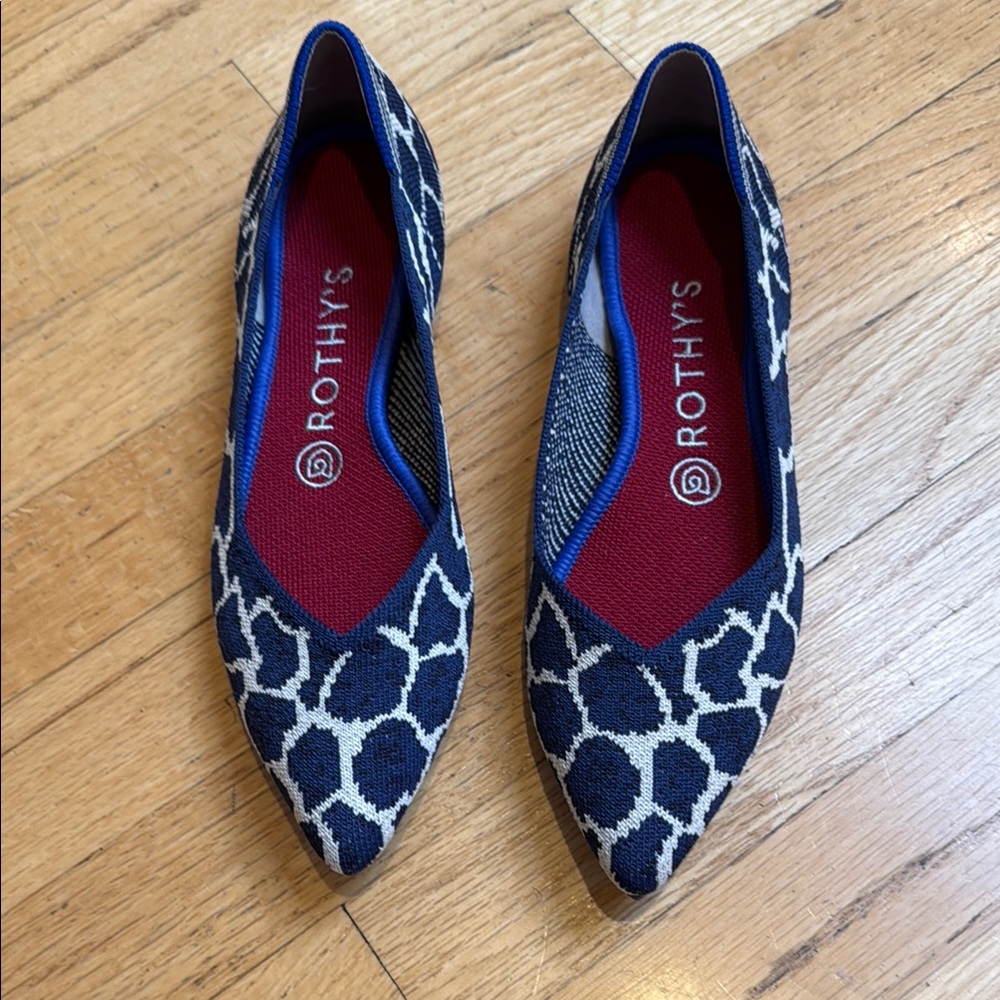 Rothy's Indigo Giraffe Patterned Flats
